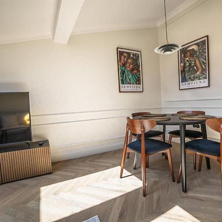 Krolewska Deluxe Comfy Apartment كراكوفيا المظهر الخارجي الصورة