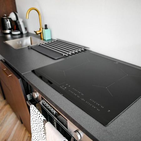 Krolewska Deluxe Comfy Apartment كراكوفيا المظهر الخارجي الصورة
