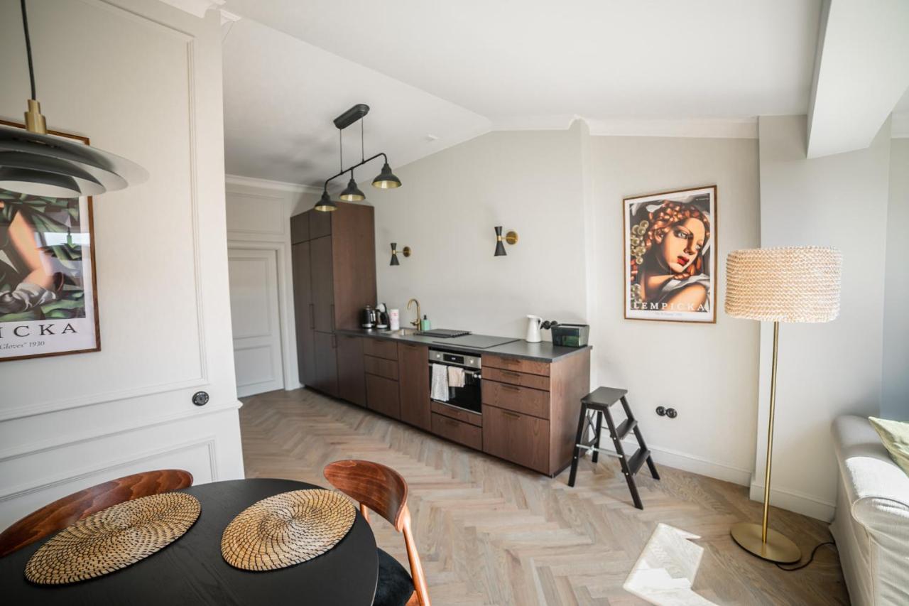 Krolewska Deluxe Comfy Apartment كراكوفيا المظهر الخارجي الصورة