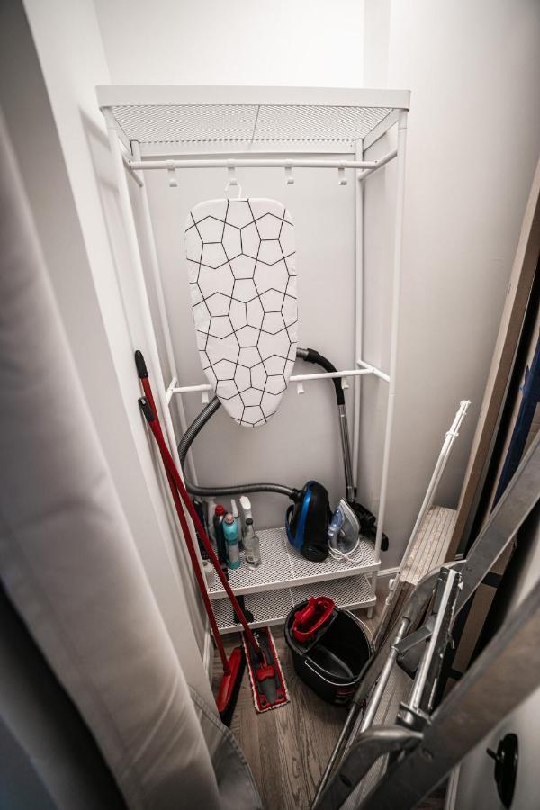 Krolewska Deluxe Comfy Apartment كراكوفيا المظهر الخارجي الصورة